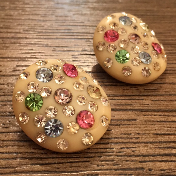 Vintage Pastel Colored Rhinestone Clip Earrings - Picture 2 of 8